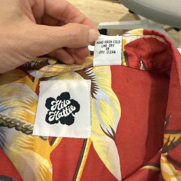 Hilo Hattie Mens Hawaiian Shirt Size Large Floral 100% Silk Short Sleeve FLAW - Picture 7 of 11